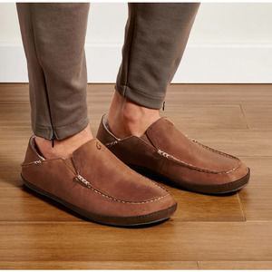 Olukai Moloa Dark Wood Toffee Mens Leather Slippers 10 New